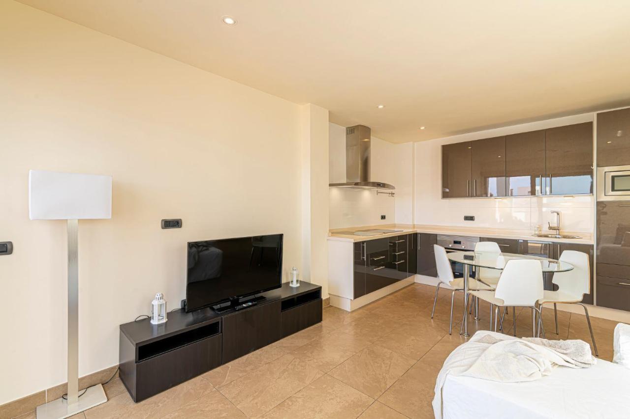 Luxury Holidays Suites, Playa De Los Cristianos Los Cristianos  Exterior foto