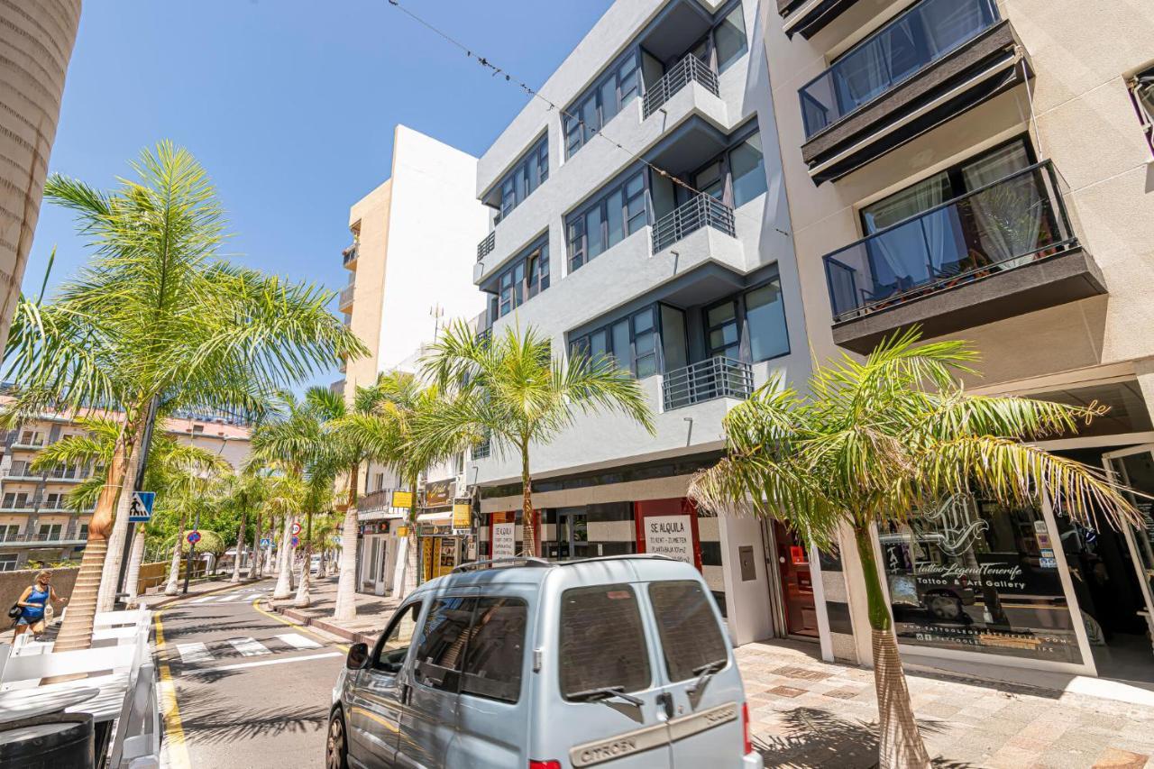 Luxury Holidays Suites, Playa De Los Cristianos Los Cristianos  Exterior foto