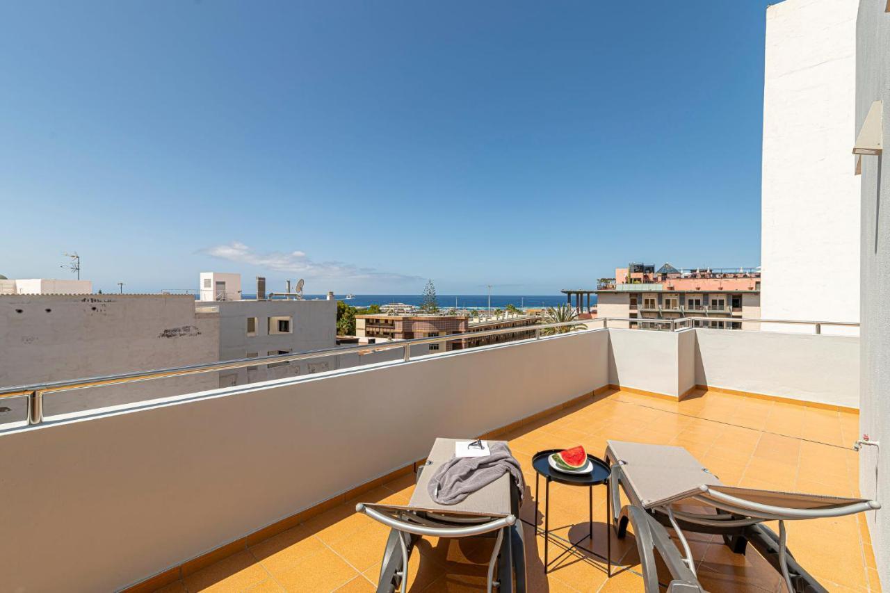 Luxury Holidays Suites, Playa De Los Cristianos Los Cristianos  Exterior foto