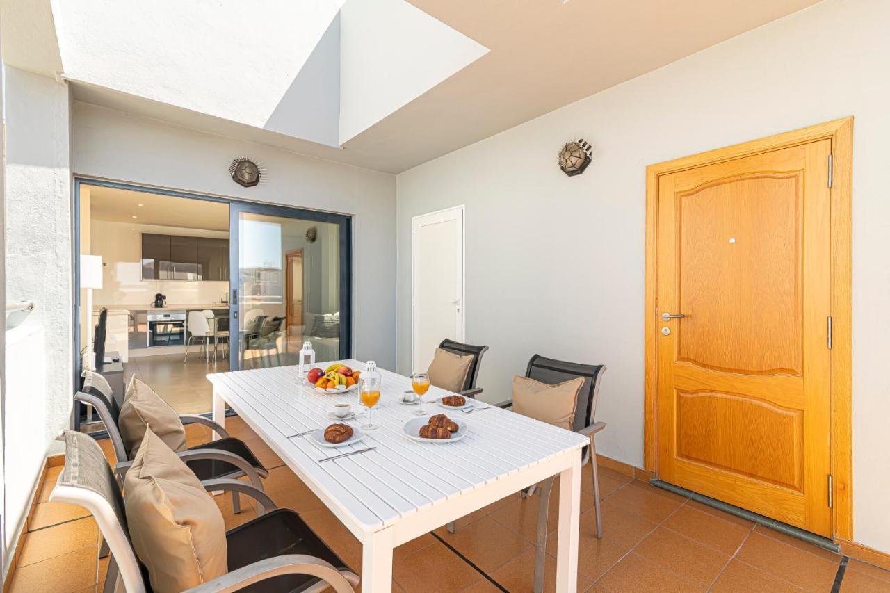 Luxury Holidays Suites, Playa De Los Cristianos Los Cristianos  Exterior foto