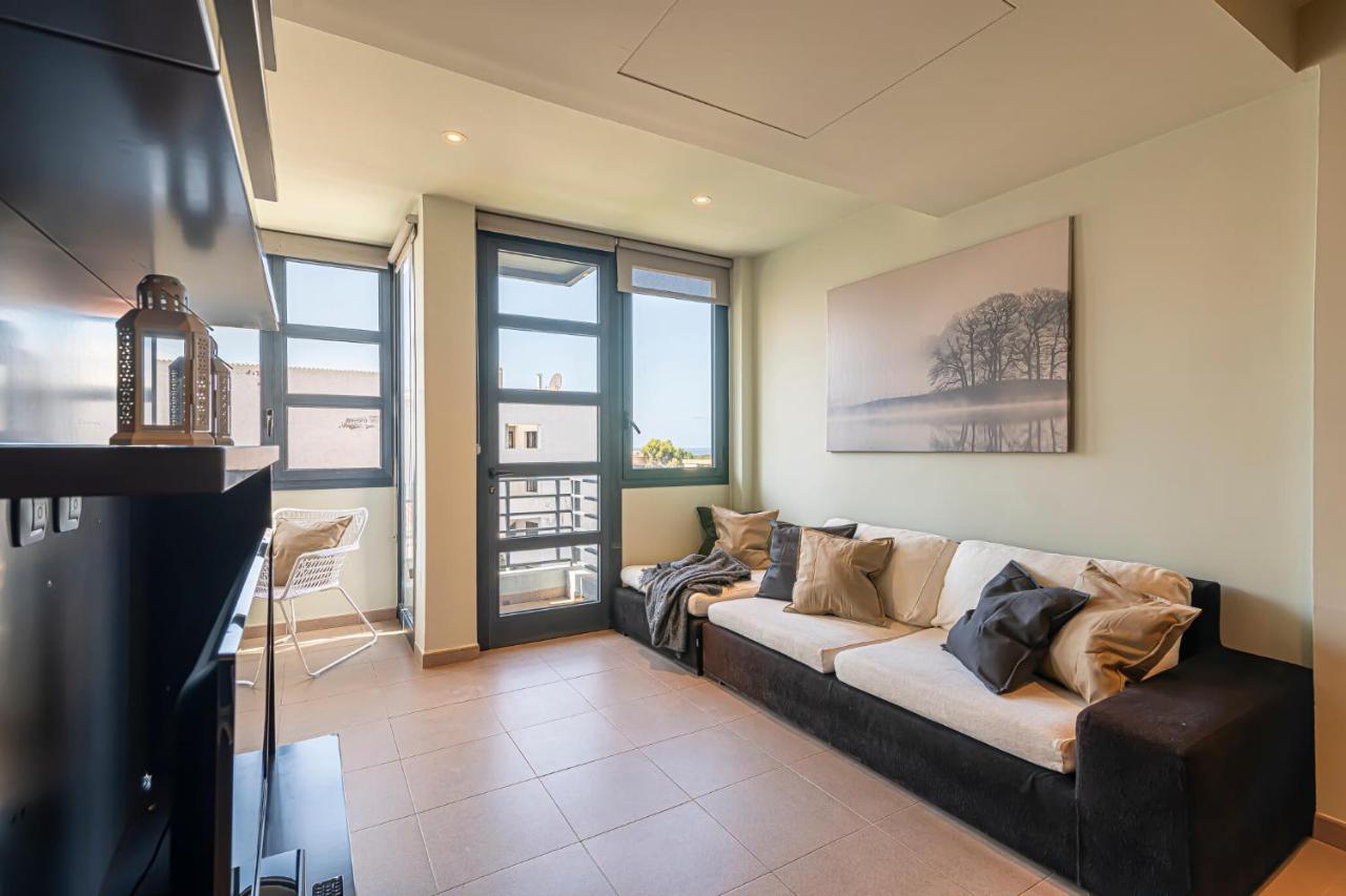 Luxury Holidays Suites, Playa De Los Cristianos Los Cristianos  Exterior foto