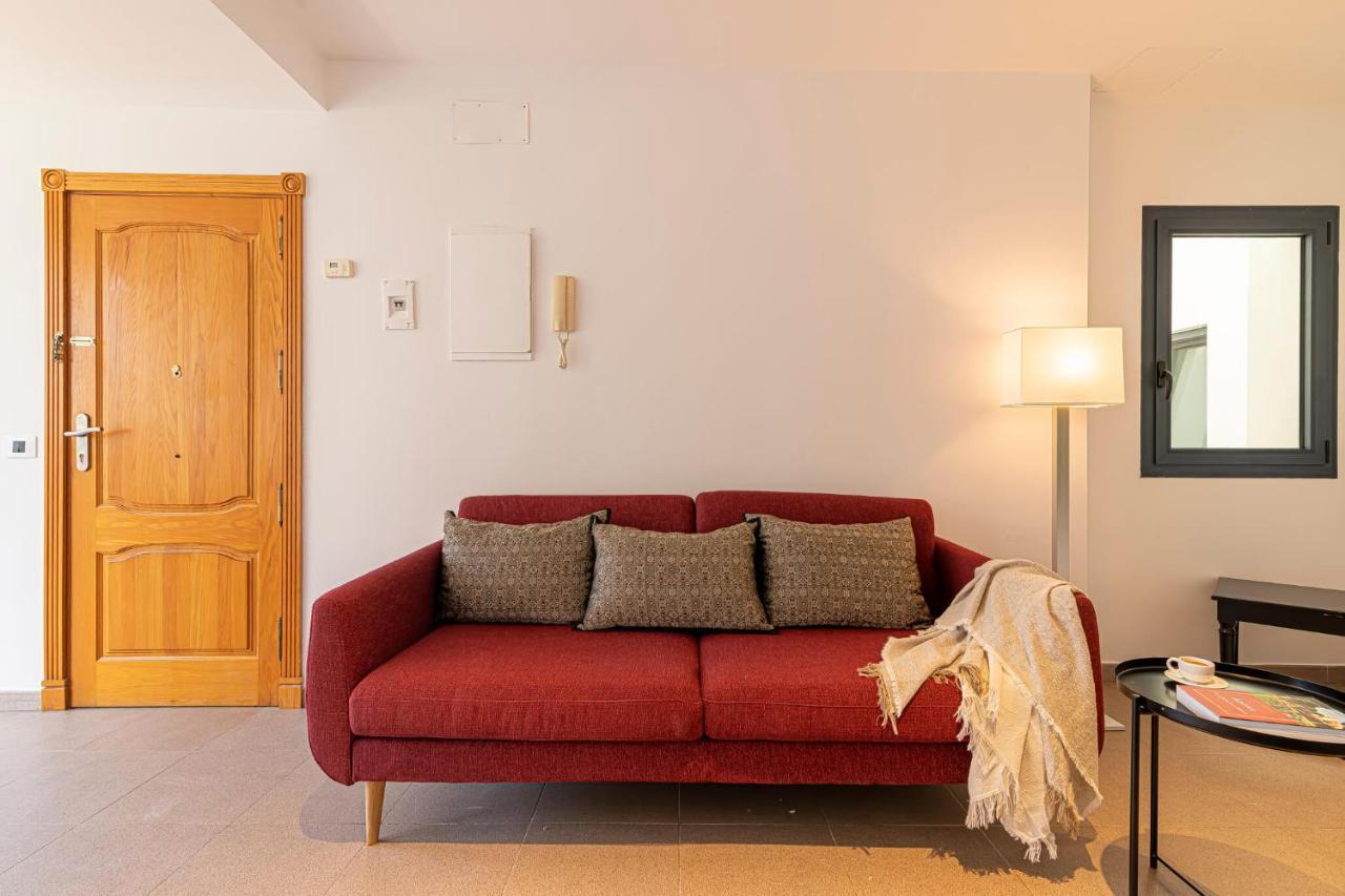 Luxury Holidays Suites, Playa De Los Cristianos Los Cristianos  Exterior foto